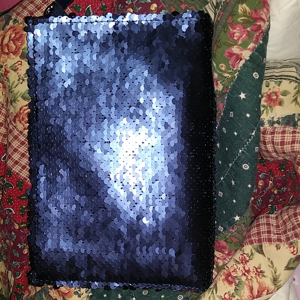 Double sided sequin cosmetics bag